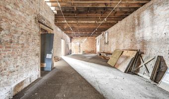 941 W Broad St, Columbus, OH 43222