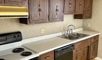 6104 Madison Ave, Indianapolis, IN 46227