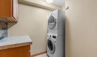 2050 Chalmers Dr, Ann Arbor, MI 48104