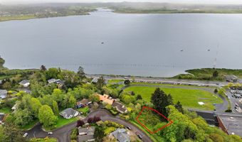 WALDORF Cir, Astoria, OR 97103