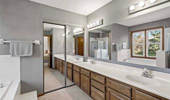 12785 Edinbrook Path, Apple Valley, MN 55124