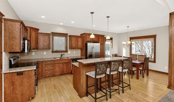 1716 2nd Ave SW, Altoona, IA 50009