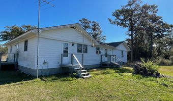 120 Clem Fulcher Ct, Atlantic, NC 28511