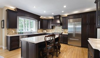 134 Kingswood Dr, Avon, CT 06001