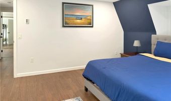 89 Narrow Ln, Charlestown, RI 02813