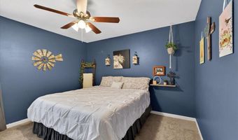1457 Greenfield Crossing Ct, Ballwin, MO 63021