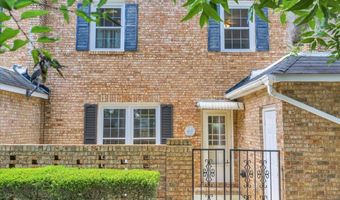 444 Kingswood Ct, Albany, GA 31707
