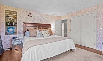 1340 Waterford Dr, East Greenwich, RI 02818