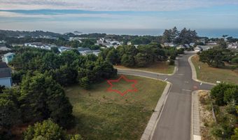2847 SPINNAKER Dr SW, Bandon, OR 97411