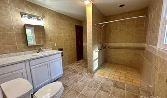 208 Murdock Rd, Bakersville, NC 28705