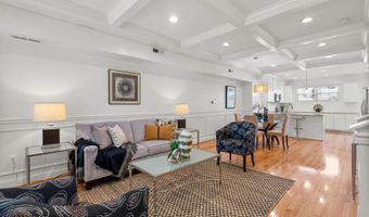 925 DECATUR St NW, Washington, DC 20011