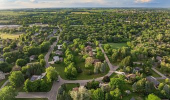 706 23rd St SW, Austin, MN 55912