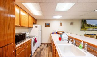 40 Upper Prairie Dog Rd, Banner, WY 82832