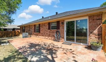 1221 Elmira St, Weatherford, TX 76086