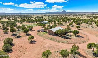 45437 N Jacqueline Hill Dr, Ash Fork, AZ 86320