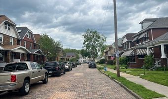 1127 Maplewood Ave, Ambridge, PA 15003