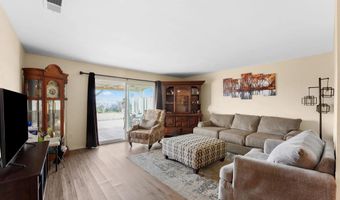 656 Flora Dr, Oceanside, CA 92057