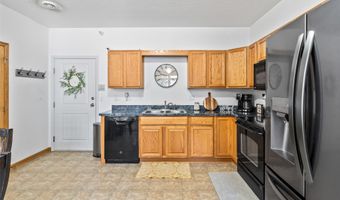 4510 Twain Cir 206, Ames, IA 50014