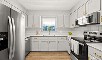106 N White Ave, Bay Minette, AL 36507