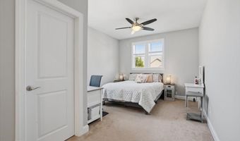 40777 FOXTAIL FIELDS Dr, Aldie, VA 20105