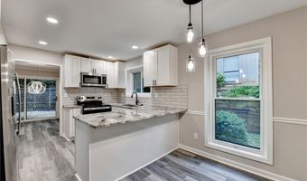 6221 Willow Run Rd, Peachtree Corners, GA 30092