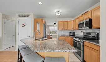 8 Avalon Ave, Barnegat, NJ 08005