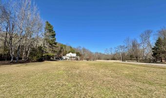 65 Creekside Dr, Anderson, AL 35610