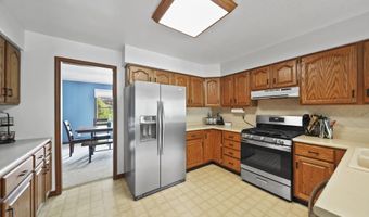3395 Hartley Dr, Adrian, MI 49221