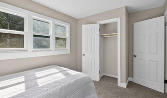 3320 Treat St, Adrian, MI 49221