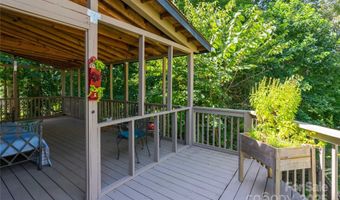 132 Warren Haynes Dr, Asheville, NC 28806