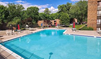 7904 INVERTON Rd 204, Annandale, VA 22003