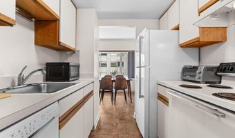 555 E William St 4J, Ann Arbor, MI 48104
