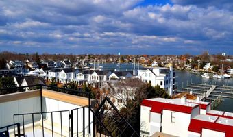 316 BURNSIDE St 101, Annapolis, MD 21403