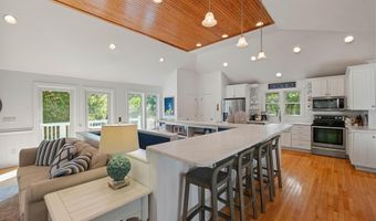 114 N Bald Head Wynd, Bald Head Island, NC 28461