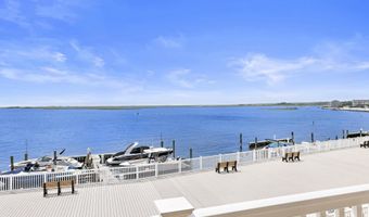 401 Bay Shore Dr 18B, Barnegat, NJ 08005