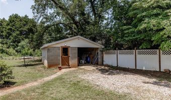 120 Whitehall Rd, Athens, GA 30605