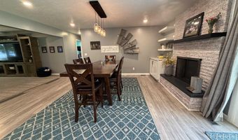 1815 Craig Rd, Aurora, NE 68818