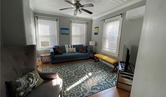 29 Anthony St, Newport, RI 02840