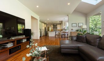 8809 SAUNDERS Ln, Bethesda, MD 20817