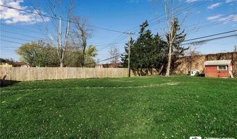 409 Lakewood Pkwy, Amherst, NY 14226