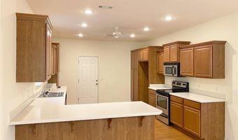 4 Sullivan Ln, Bella Vista, AR 72714