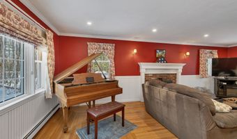 22 Nancy Ct, Alton, NH 03809