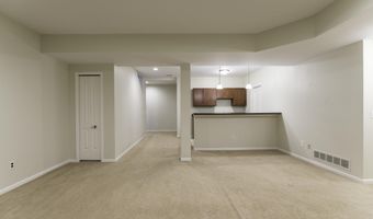 2962 Hunley Dr, Ann Arbor, MI 48105