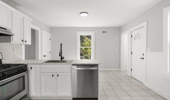 17 May St, Ansonia, CT 06401