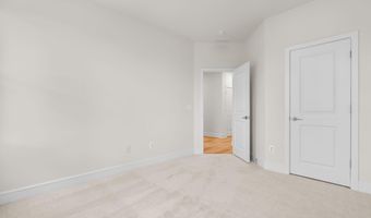 42121 PICASSO Sq, Ashburn, VA 20148