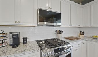 1125 Salem Bay Dr, Beaufort, SC 29902