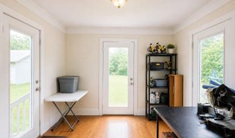 112 N College St, Atkinson, NC 28421