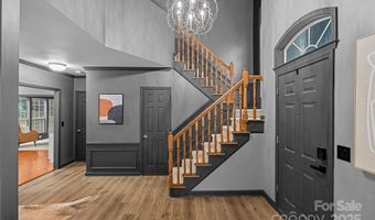 4123 Beauvista Dr, Charlotte, NC 28269