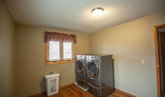 200 S Mccoy St, Algona, IA 50511