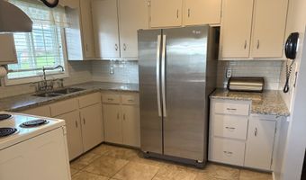 15-17 Beckerle St, Danbury, CT 06811